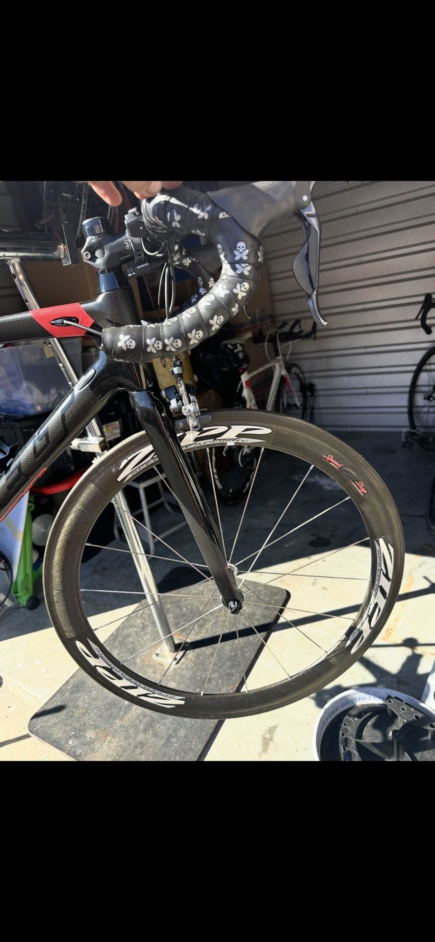 Zipp 50mm carbon tubular wheel