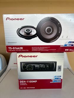 Car stereo and door speakers