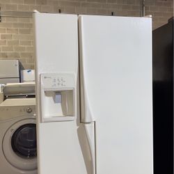 Maytag Refrigerator Side By Side Baige 