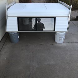 Camper
