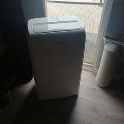 A/C , Dehumidifier, Heater 3 In 1 