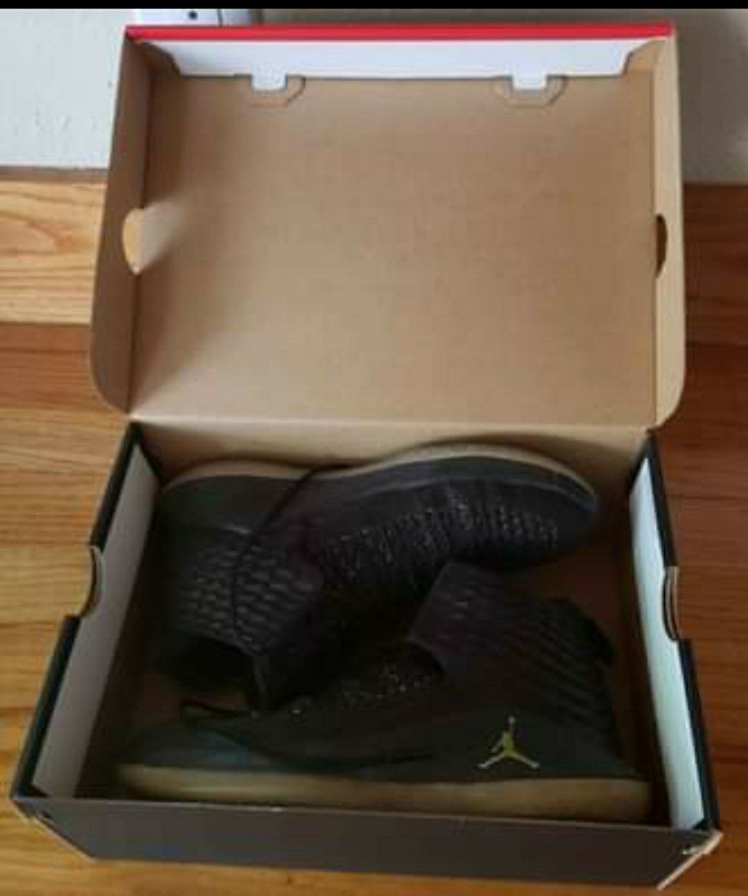 Jordan 32 Blackcat - size 7Y