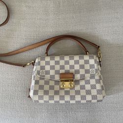 Louis Vuitton Crossbody 