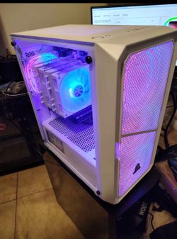 Gaming computer ,Windows 11, GTA V FiveM, Rainbow Six Siege, Roblox