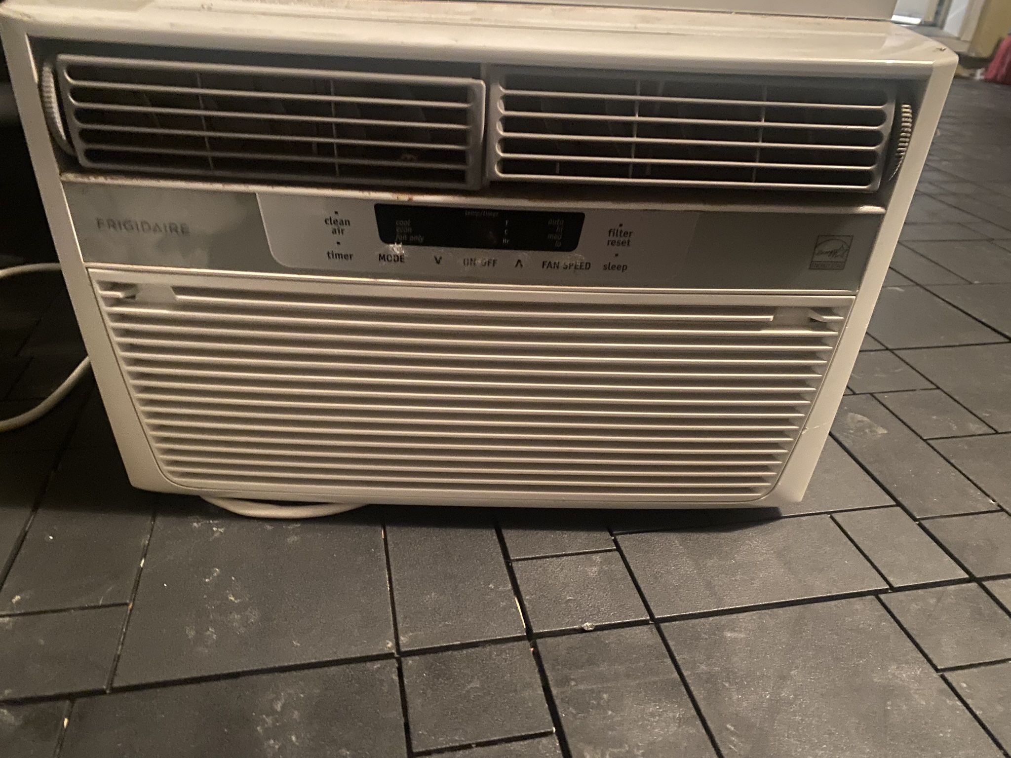 Frigidaire AC Window Unit 