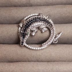 St.Silver Alligator Pendant W/Stones-1.25L