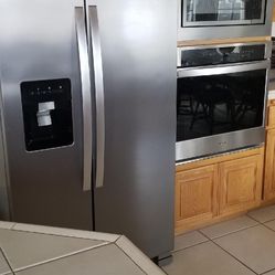 Great Condition Stainless Whirlpool Oven, Refrigerator And Microwave 