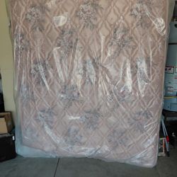 King mattress  - New
