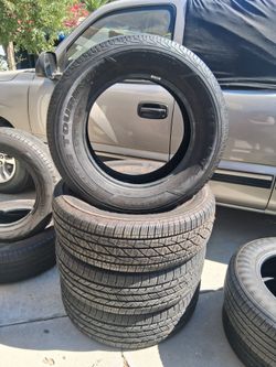 255/65R18