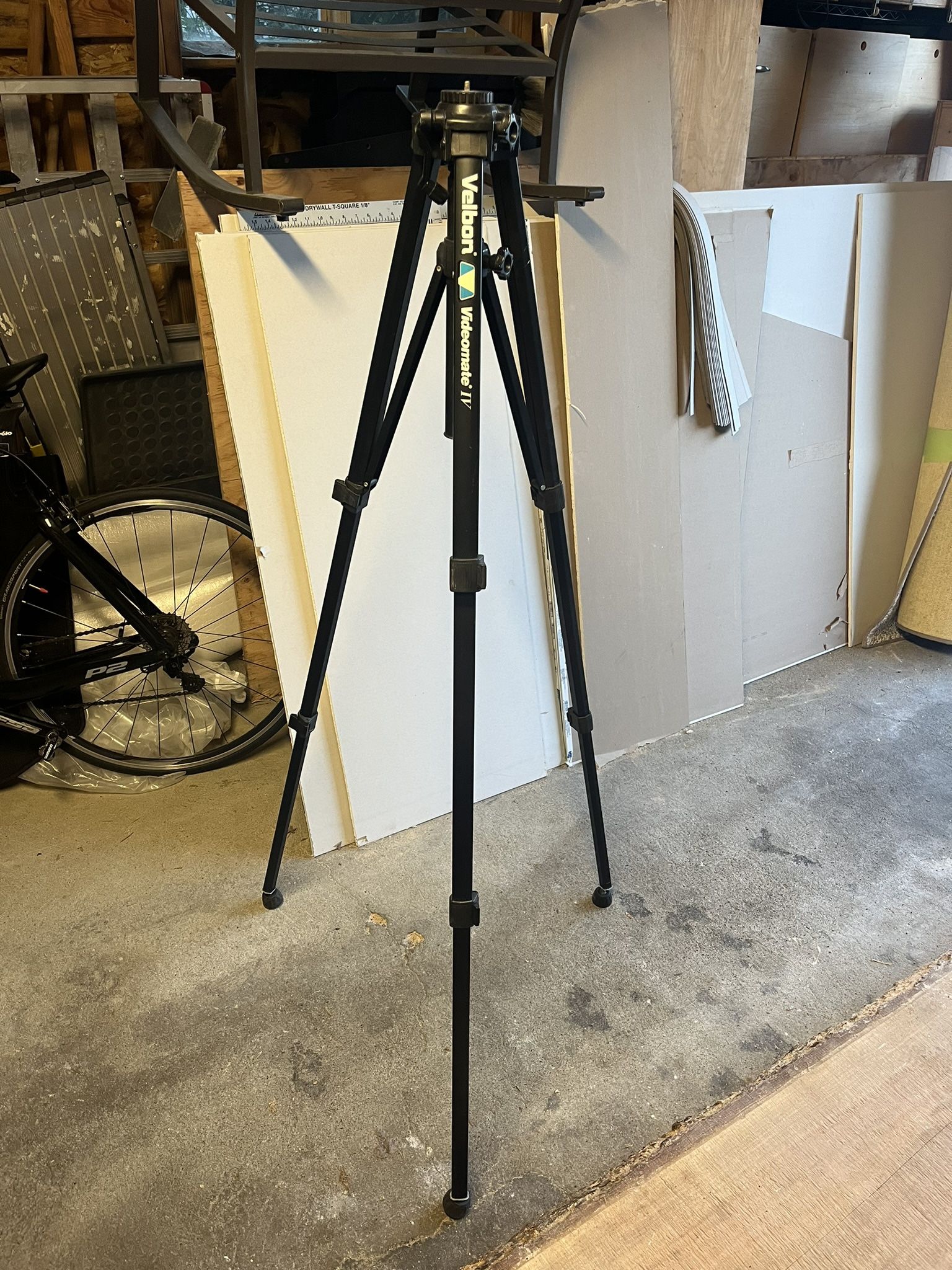 Free Tripod