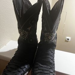 Boots 