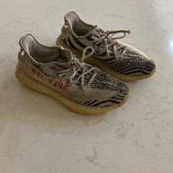 Mens Size 8 adidas Yeezy Boost 350 V2