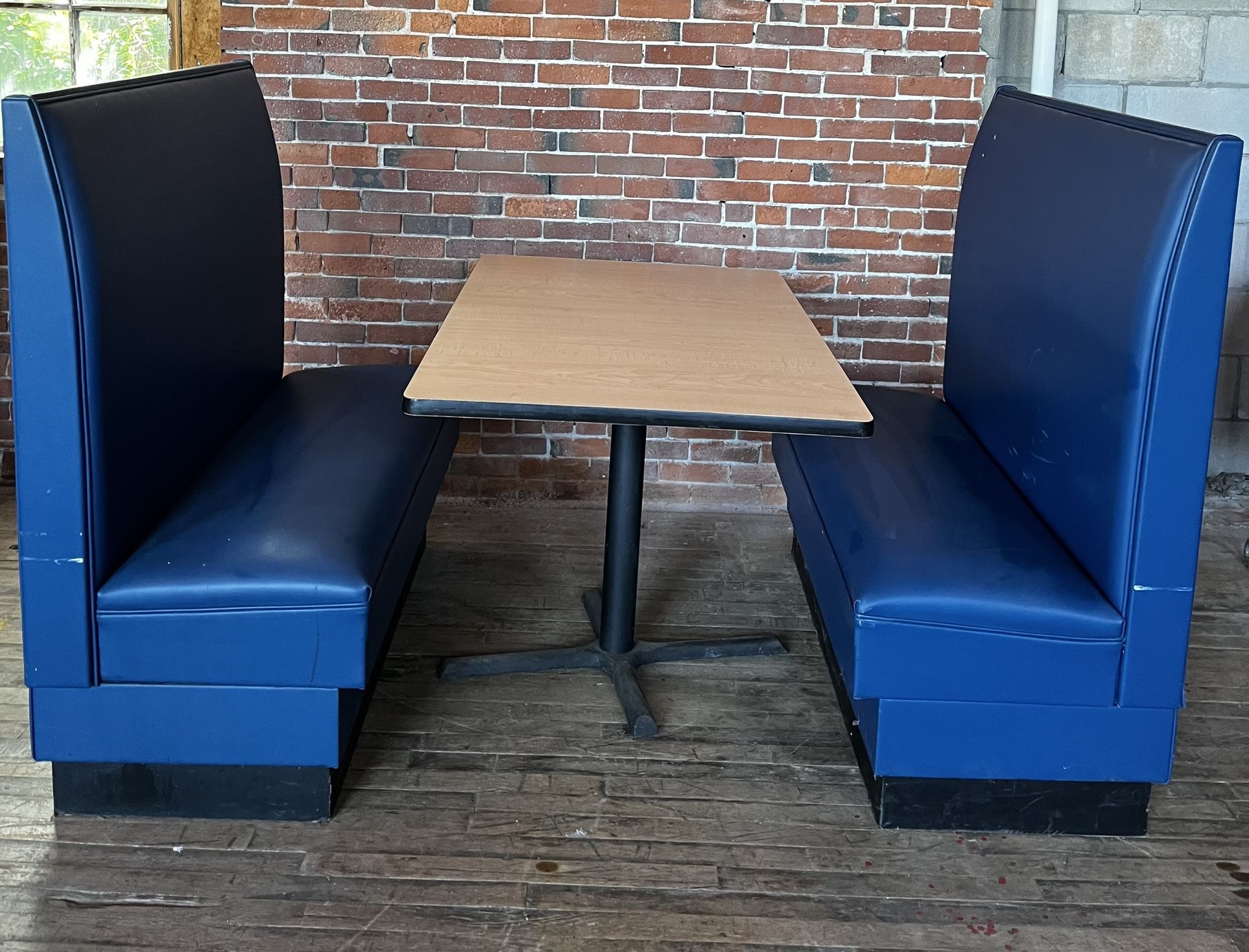 Booth Seats and table