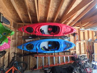 Pelic Kyaks Blue and Red