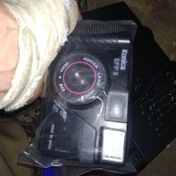 Konica EFP 3 35 Mm  Vintage Camera$20