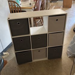 Small Shelf With Cubes Organizer 