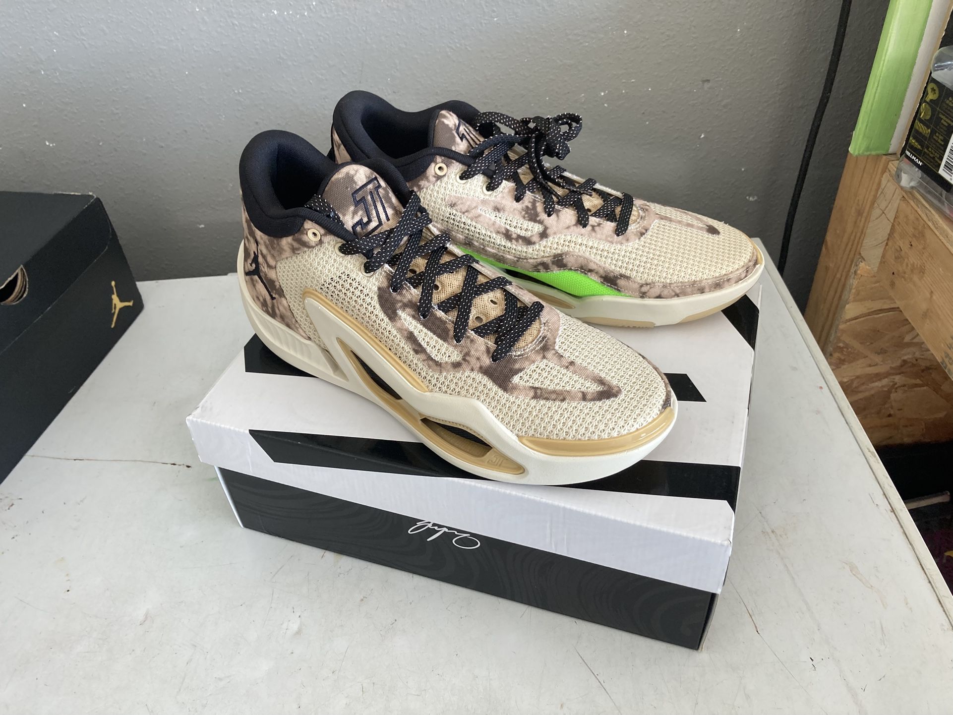 Jordan Basketball Shoes 