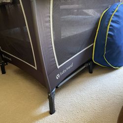 Baby Trend Play Pen/ Baby Changer Combo