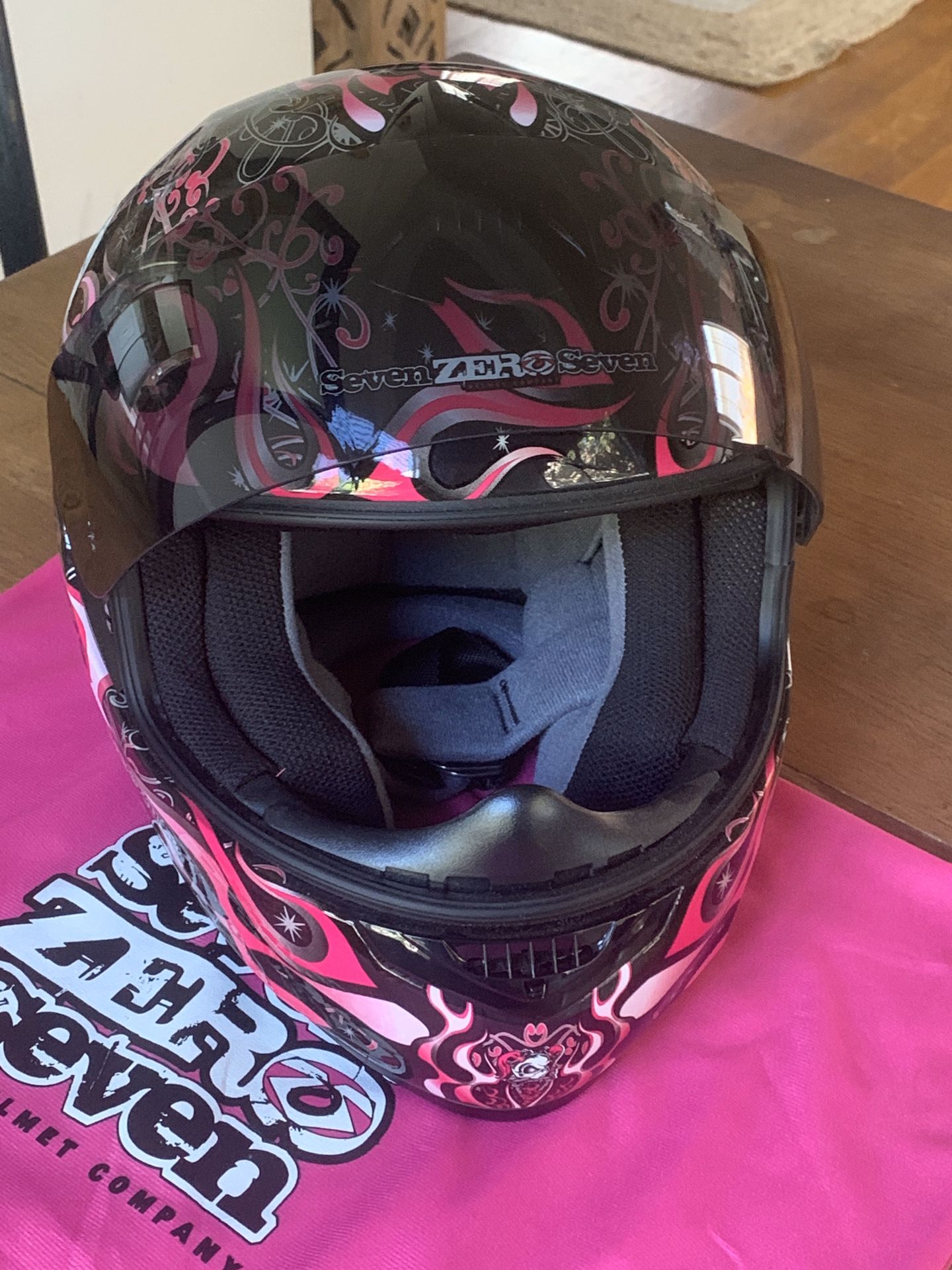 Seven zero best sale seven helmet company