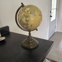Globe Map Office decor