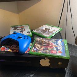 Xbox One-/cables included/3 games/controller/