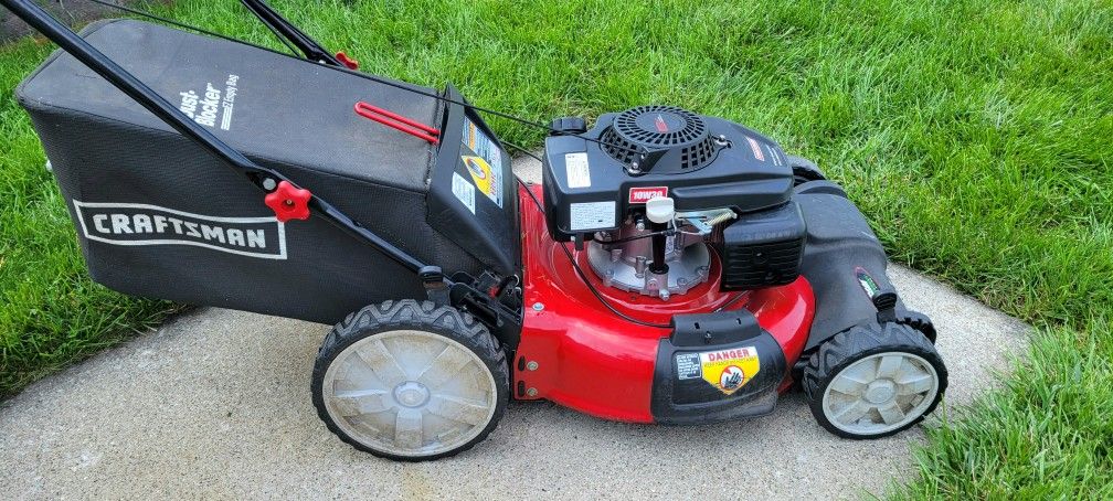 Craftsman 159cc 21 My Stride Self Propelled Lawn Mower for Sale in Dyer IN OfferUp