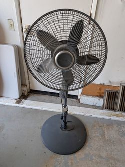 Floor fan