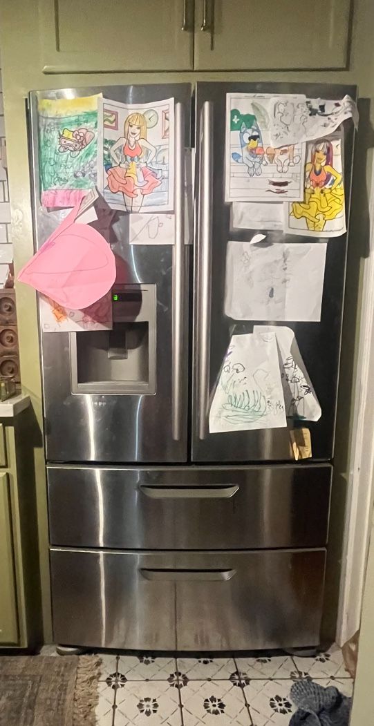 Free Refrigerator LG36”