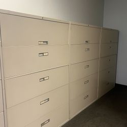 4-Drawer Filing Cabinet W/ Top Storage! 