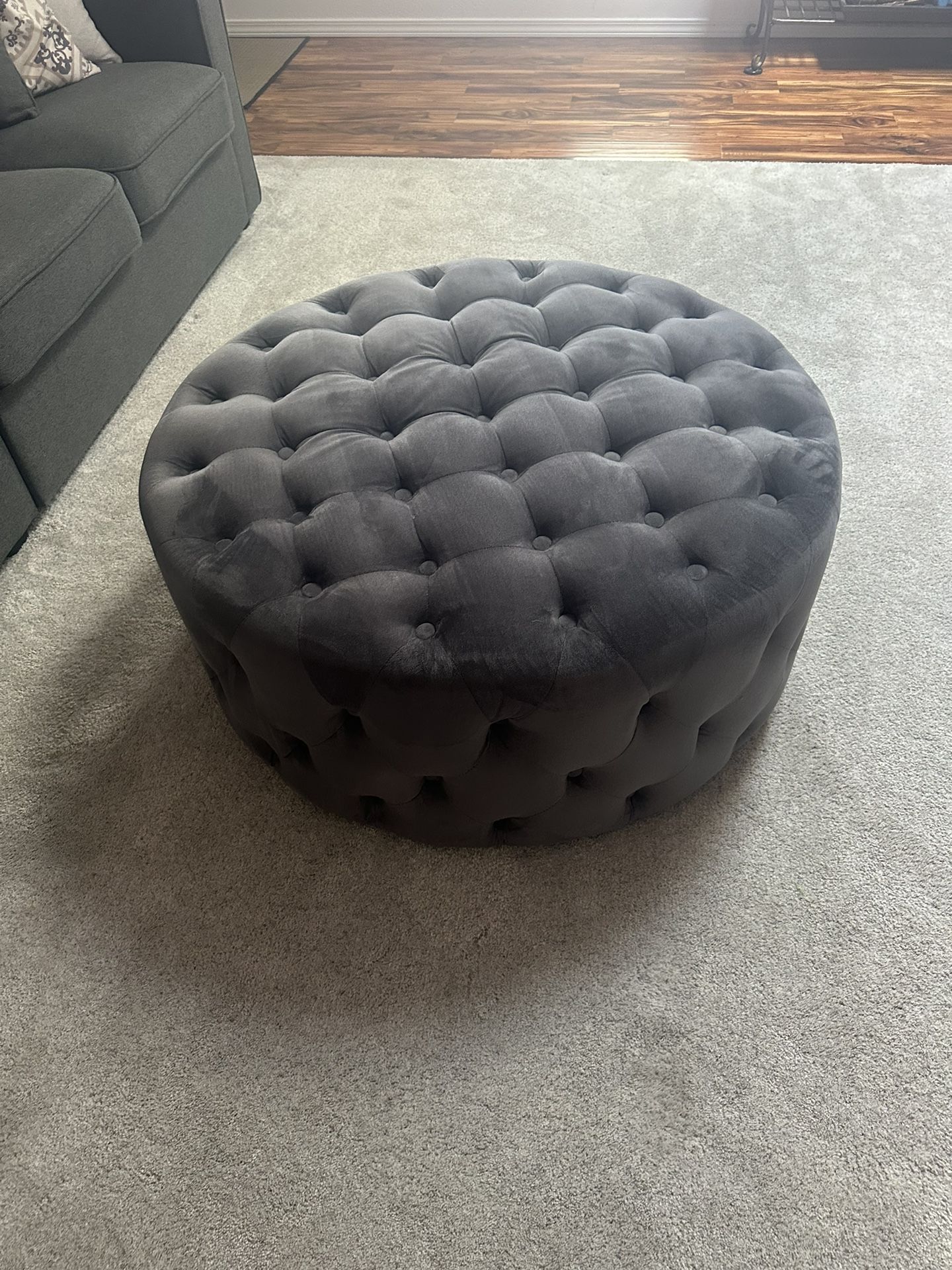 Beautiful Ottoman In Great Shape