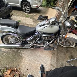 2007 Suzuki C50 boulevard