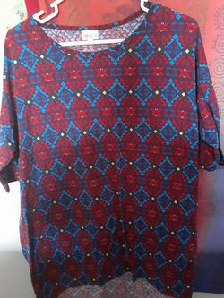 Size medium lularoe irma