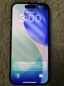iPhone 15 locked ultra mobile 128gb.