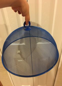 Food screen cover up for outdoors