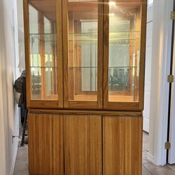 Oak Wood China Hutch 