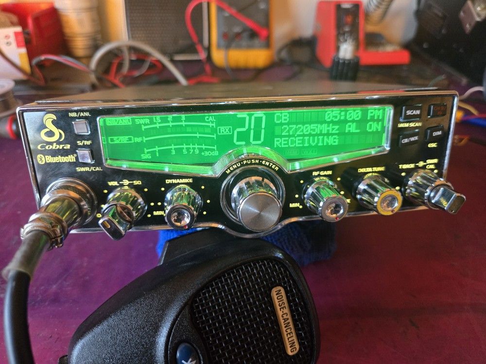 Cobra 29LX Bluetooth CB Radio With Echo/Reverb