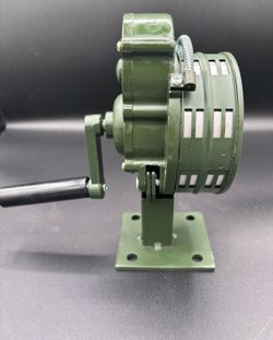 Pilipane hand crank siren aluminum alloy 110dB loud alarm air raid tornado horn