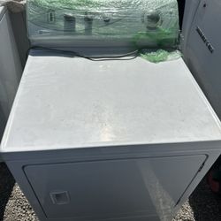 Maytag Gas Dryer🐝