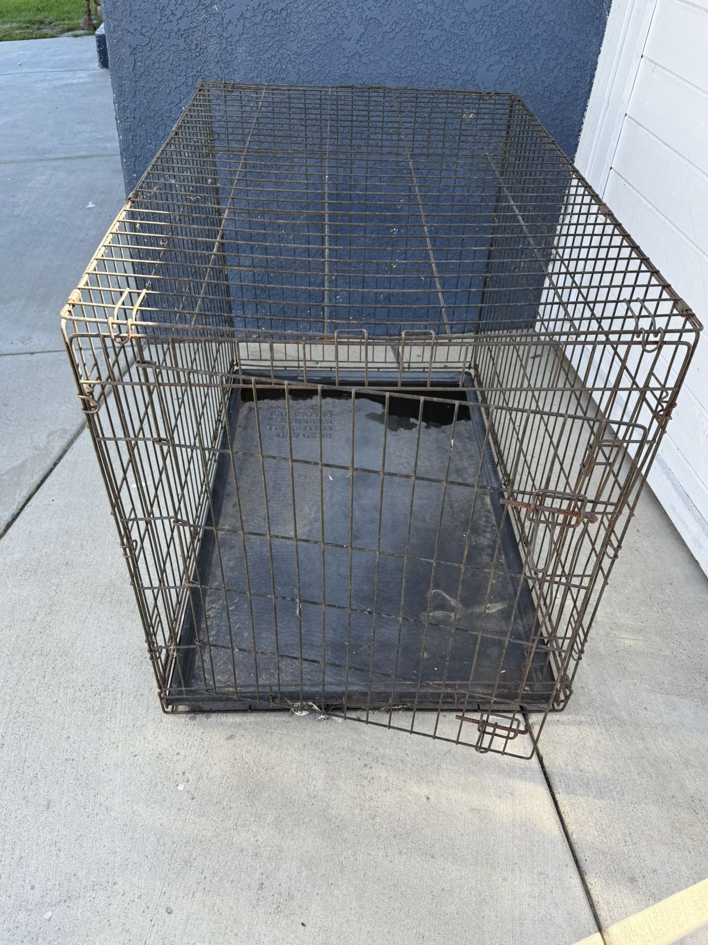 Dog Kennel 