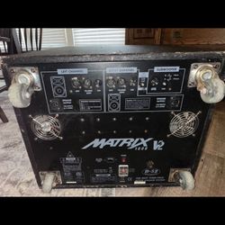 B52 Matrix 1000 Sub & speakers