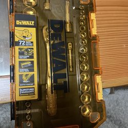 Dewalt Ratchet Set