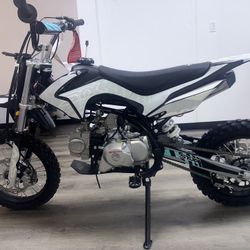Brand New Dirt Bike 