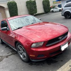 2010 Ford Mustang
