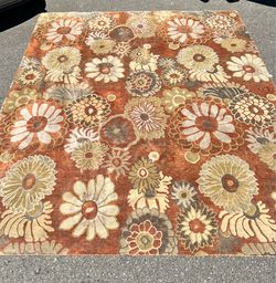 Beautiful Hand-knotted Floral Wool Area Rug. 8x10 Crate&Barrel