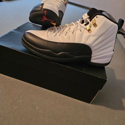 Jordan 12 Retro Taxi Size 8