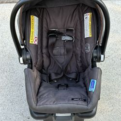 Graco Infant Car Seat With Base
