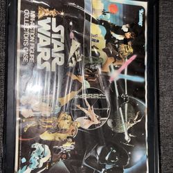 Kenner mini action figure case with action figures