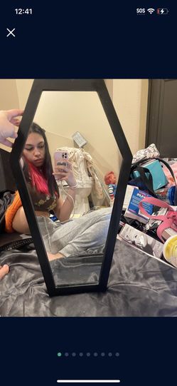 COFFIN BLACK MIRROR  GOTHIC EMO PUNK GRUNGE 