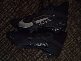 Nike alpha menace 4 elite size 9