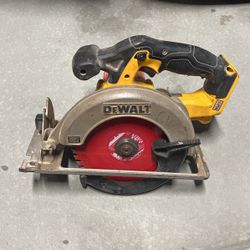 Dewalt Circular Saw